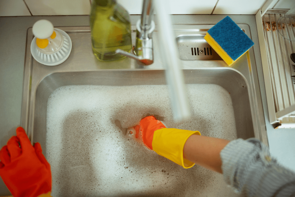 Leak repair Dubai
